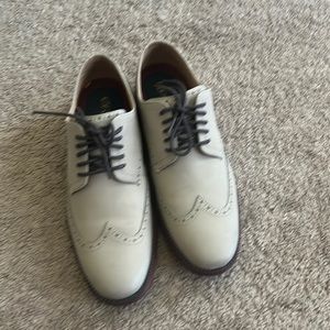 MEN- Cole Haan Original Bucks